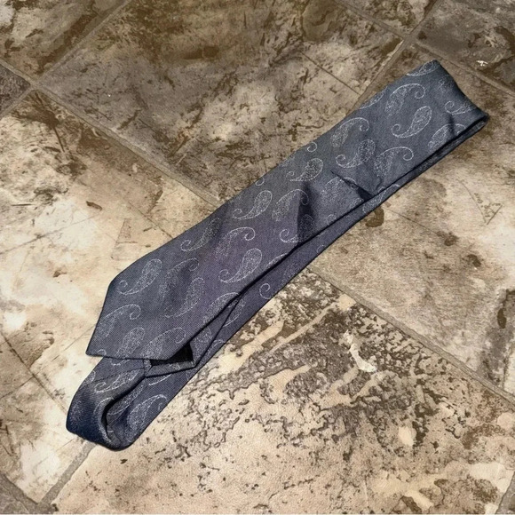 Men’s Calvin Klein Brand Grey Paisley Print Greyish Blue Colour Office Work Tie - Picture 12 of 12